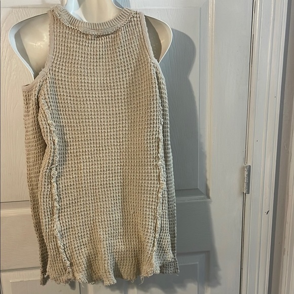 Elan Off-Shoulder Knit Sweater in Cream - Picture 4 of 8